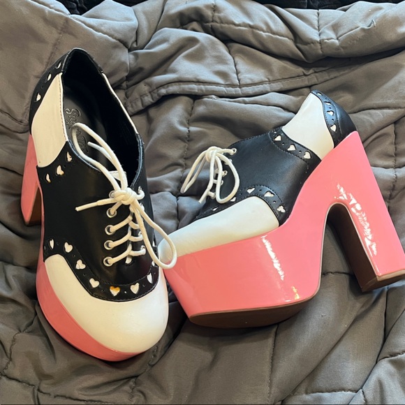 Sugar Thrillz PeggySue platform Heels - Picture 1 of 9